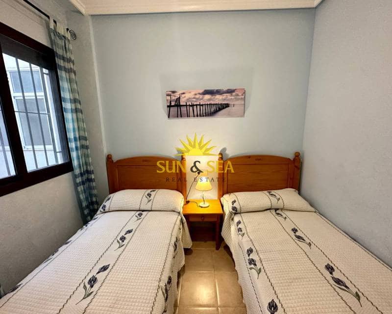 2 Zimmer Apartment zu vermieten in Torrevieja mit Pool Garage - 650 € (Ref: 7656598)