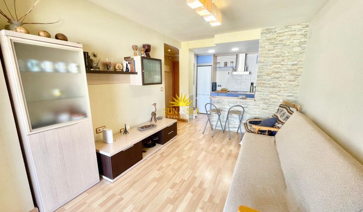 2 sypialnia Apartament do wynajęcia w Playa de San Juan z basenem garażem - 900 € (Ref: 7661055)