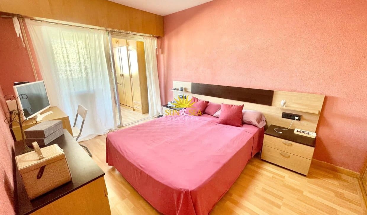 2 sypialnia Apartament do wynajęcia w Playa de San Juan z basenem garażem - 900 € (Ref: 7661055)