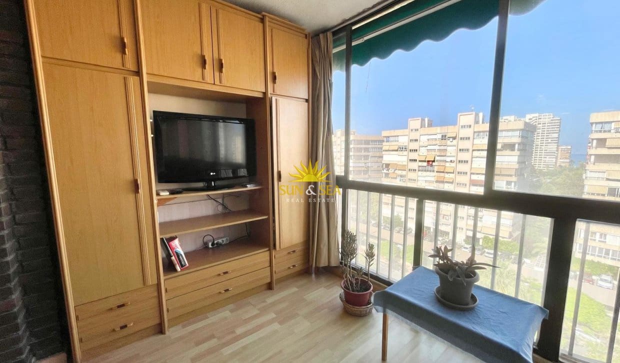 2 sypialnia Apartament do wynajęcia w Playa de San Juan z basenem garażem - 900 € (Ref: 7661055)