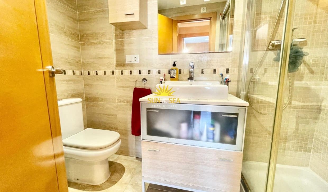 2 sypialnia Apartament do wynajęcia w Playa de San Juan z basenem garażem - 900 € (Ref: 7661055)