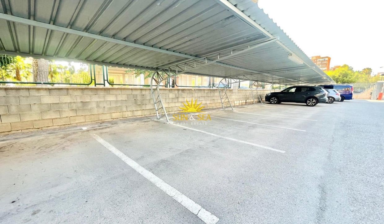 2 sypialnia Apartament do wynajęcia w Playa de San Juan z basenem garażem - 900 € (Ref: 7661055)