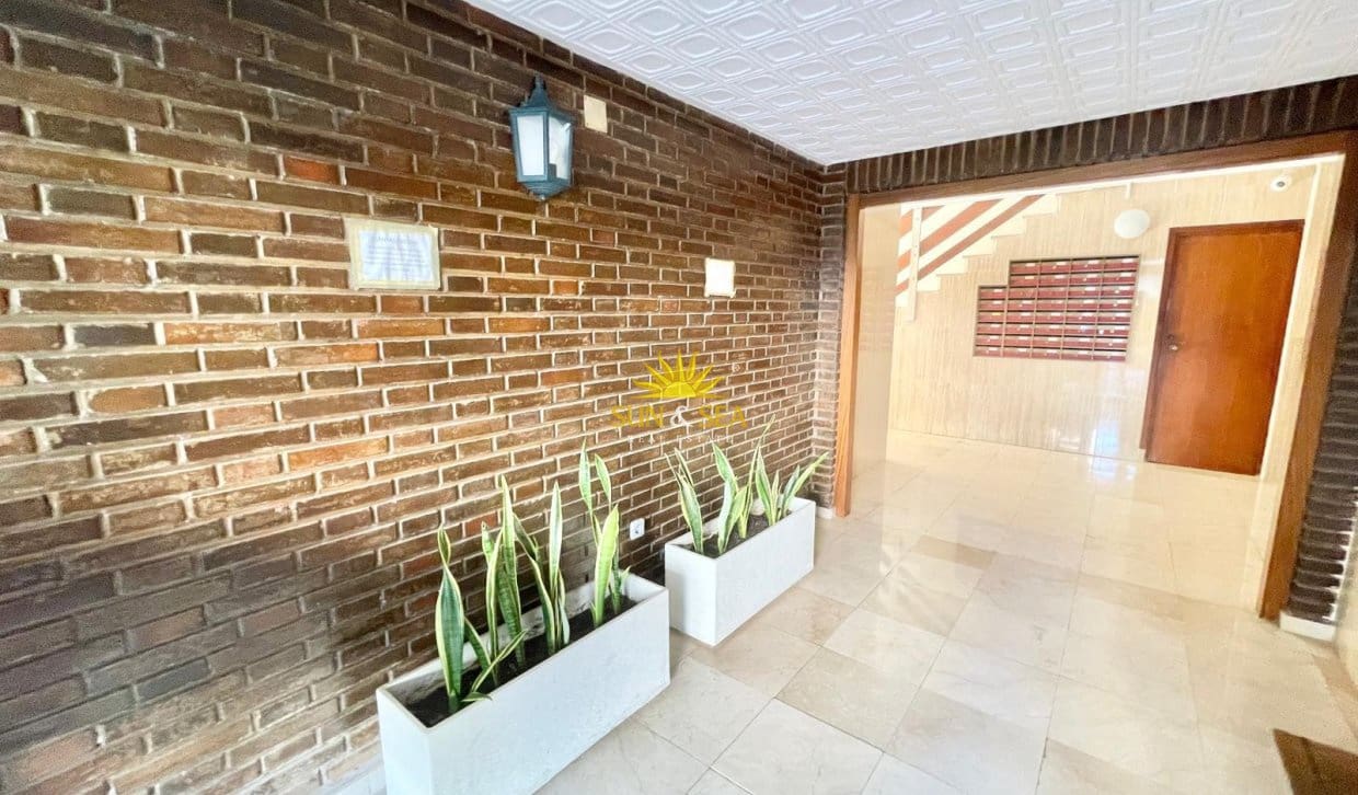 2 sypialnia Apartament do wynajęcia w Playa de San Juan z basenem garażem - 900 € (Ref: 7661055)
