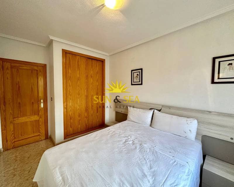 2 soverom Leilighet til leie i Torrevieja - € 800 (Ref: 7663014)