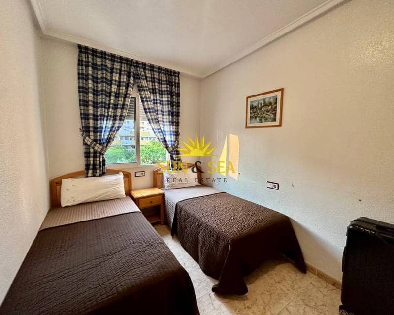 2 soverom Leilighet til leie i Torrevieja - € 800 (Ref: 7663014)