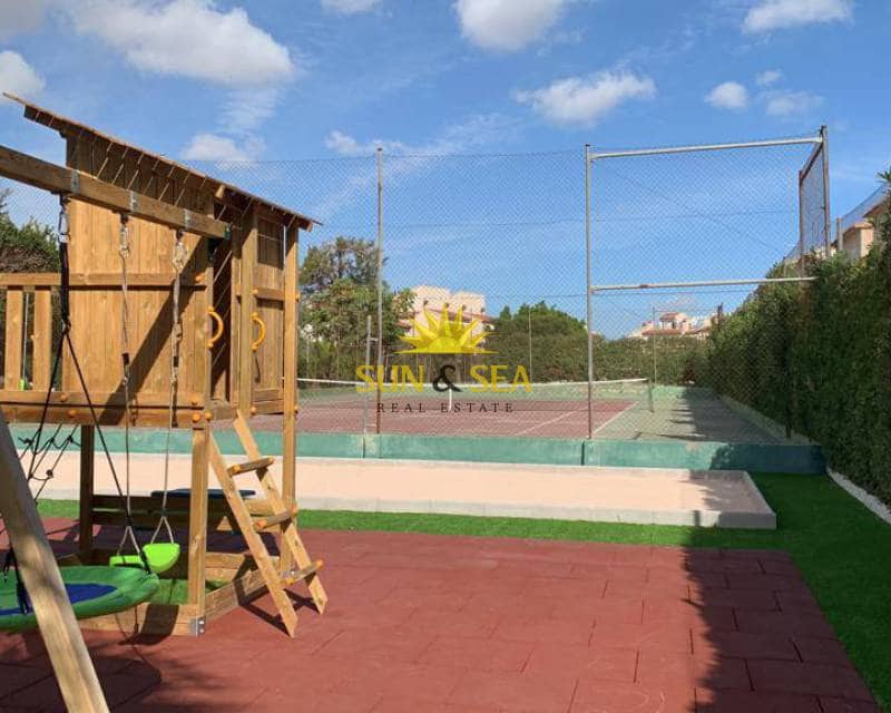 2 sovrum Lägenhet att hyra i Guardamar del Segura med pool garage - 750 € (Ref: 7688964)