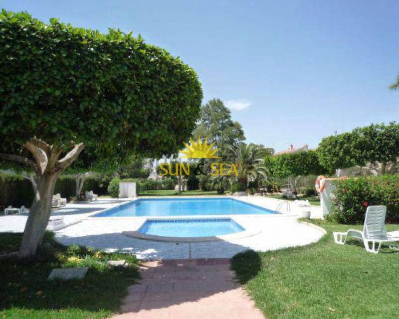 2 sovrum Lägenhet att hyra i Guardamar del Segura med pool garage - 750 € (Ref: 7688964)
