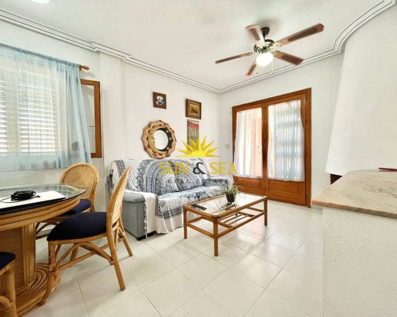 2 sovrum Lägenhet att hyra i Guardamar del Segura med pool garage - 750 € (Ref: 7688964)