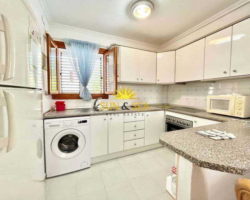 2 sovrum Lägenhet att hyra i Guardamar del Segura med pool garage - 750 € (Ref: 7688964)