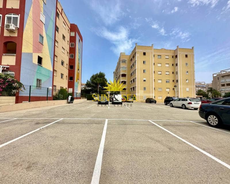 Appartement de 1 chambre de location de vacances à Torrevieja avec piscine - 550 € (Ref: 7694849)