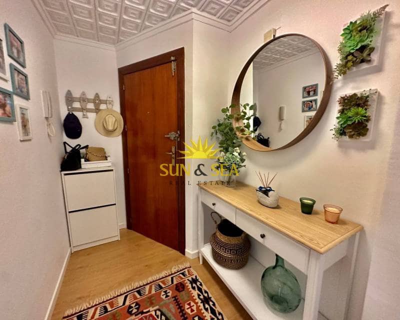 3 sypialnia Apartament na kwatery wakacyjne w Torrevieja z basenem - 1 100 € (Ref: 7749355)