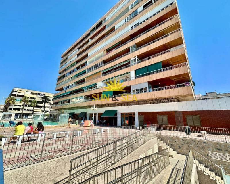 3 sypialnia Apartament na kwatery wakacyjne w Torrevieja z basenem - 1 100 € (Ref: 7749355)