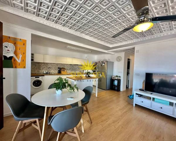 Appartement de 3 chambres de location de vacances à Playa del Acequión, Torrevieja avec piscine - 1 000 € (Ref: 7749355)