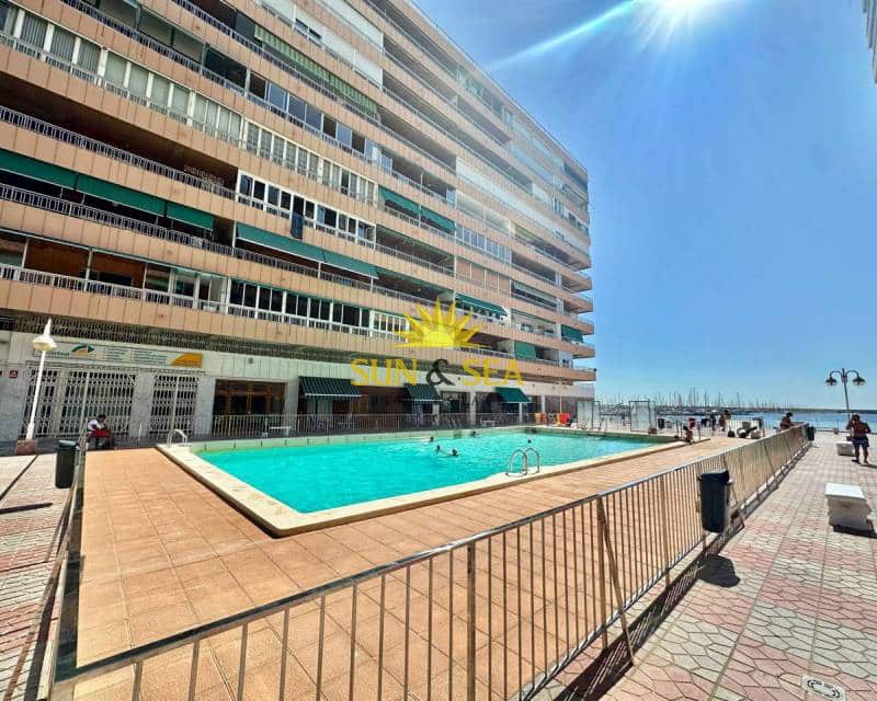 3 sypialnia Apartament na kwatery wakacyjne w Torrevieja z basenem - 1 100 € (Ref: 7749355)