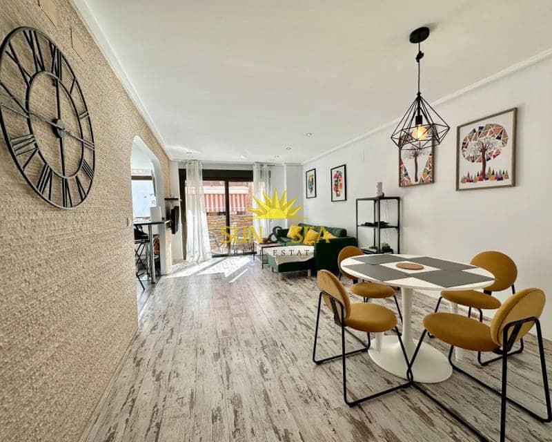 3 soveværelse Lejlighed til leje i Torrevieja - € 1.350 (Ref: 7776980)