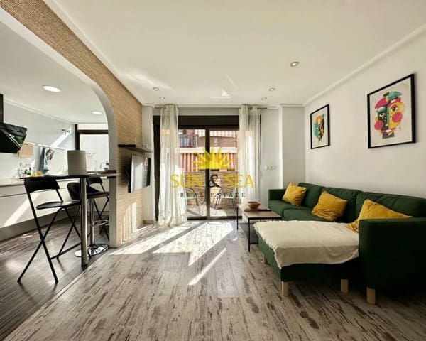 3 soveværelse Lejlighed til leje i Centro - Muelle Pesquero, Torrevieja - € 1.350 (Ref: 7776980)