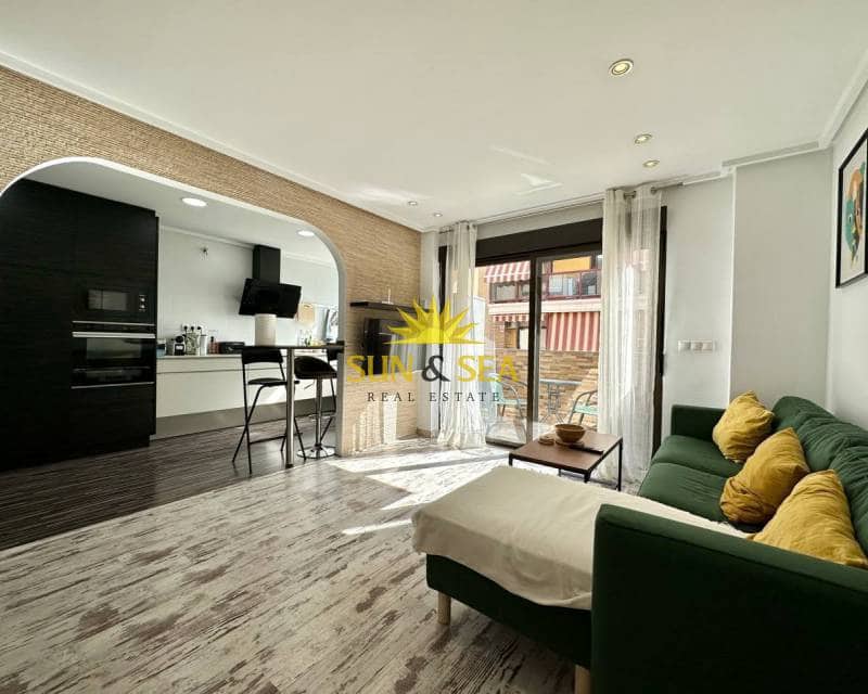 3 soveværelse Lejlighed til leje i Torrevieja - € 1.350 (Ref: 7776980)