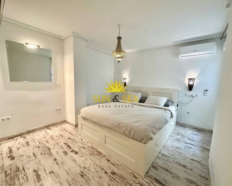 3 soveværelse Lejlighed til leje i Torrevieja - € 1.350 (Ref: 7776980)