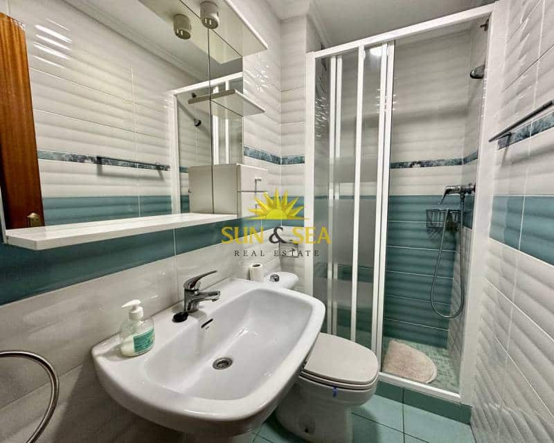 3 sypialnia Apartament do wynajęcia w Torrevieja z garażem - 1 100 € (Ref: 7784795)