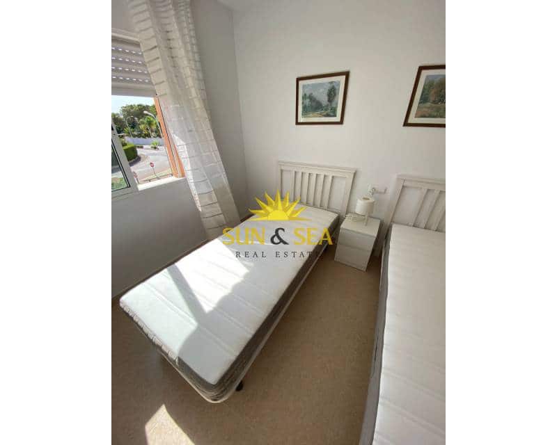 2 sypialnia Apartament do wynajęcia w Dehesa de Campoamor z basenem garażem - 650 € (Ref: 7788660)