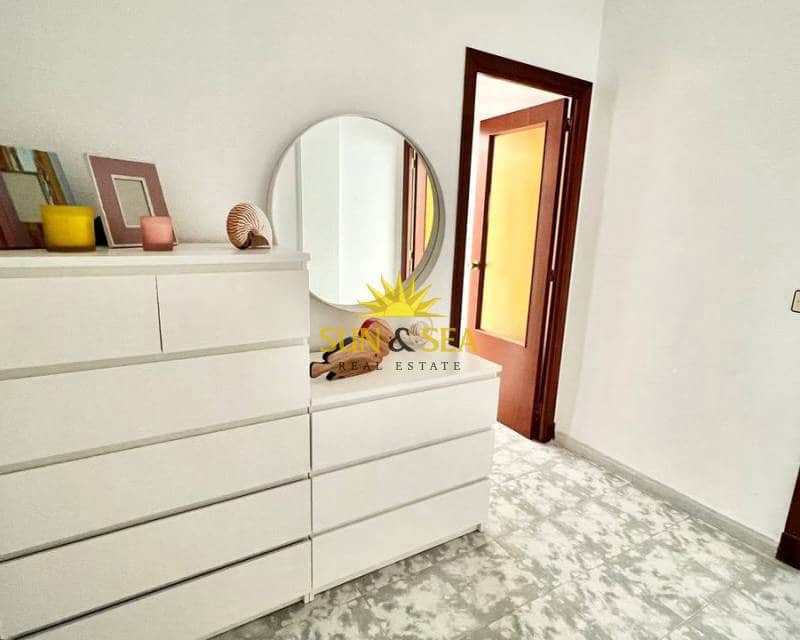 3 sypialnia Apartament do wynajęcia w Torrevieja z garażem - 1 500 € (Ref: 7798687)