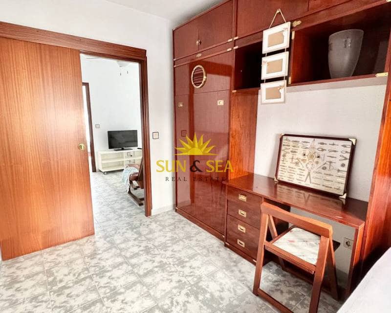 3 sypialnia Apartament do wynajęcia w Torrevieja z garażem - 1 500 € (Ref: 7798687)