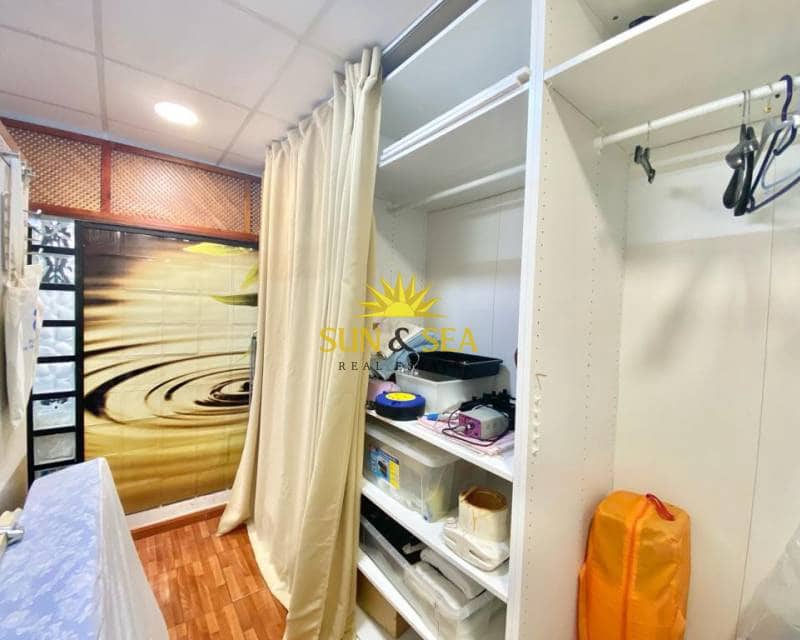 1 quarto Apartamento para arrendar em Torrevieja com garagem - 700 € (Ref: 7836186)