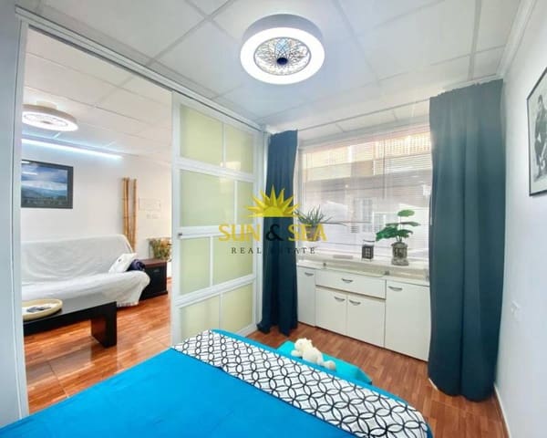 1 quarto Apartamento para arrendar em Playa del Acequión, Torrevieja com garagem - 700 € (Ref: 7836186)