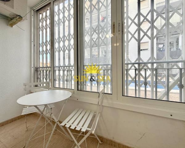 1 soveværelse Lejlighed til leje i Parque de las Naciones, Torrevieja med swimmingpool - € 650 (Ref: 7846960)