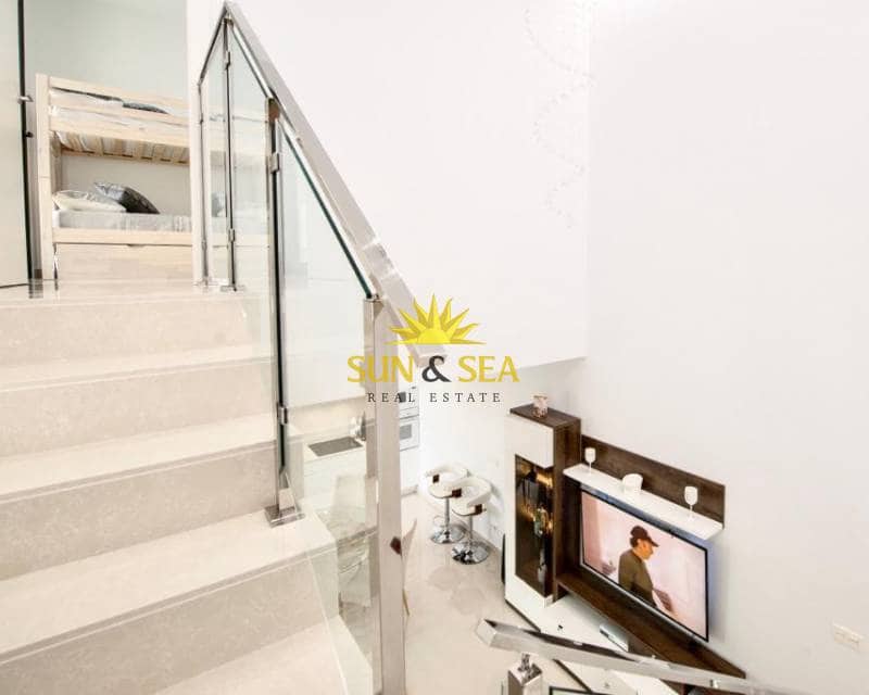 3 bedroom Villa for rent in Benijofar with pool garage - € 1,800 (Ref: 7875991)