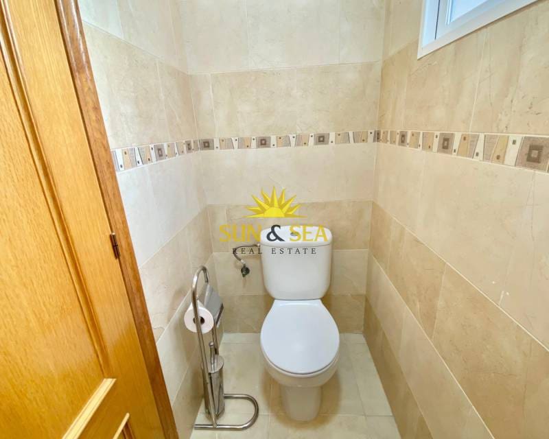 2 bedroom Apartment for rent in Torrevieja with pool - € 750 (Ref: 7890114)