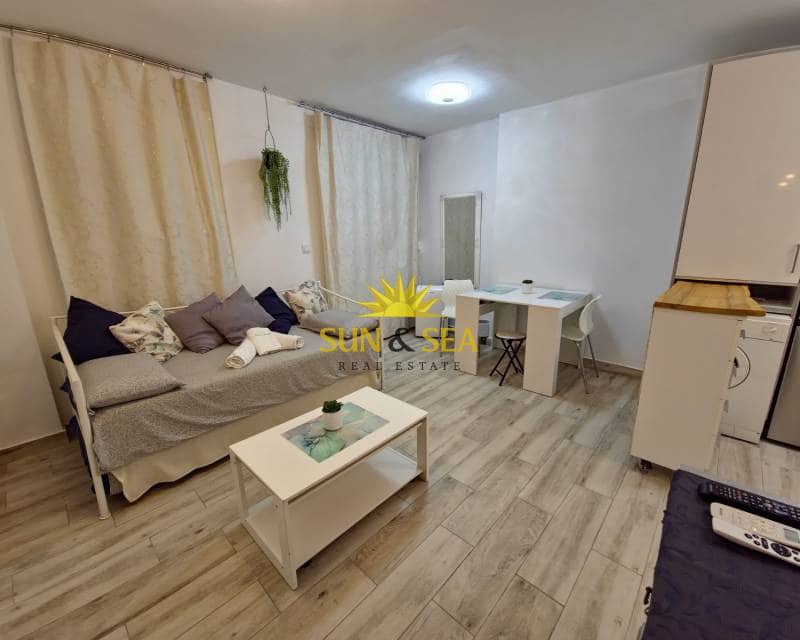 1 bedroom Studio for rent in Torrevieja - € 600 (Ref: 7899815)