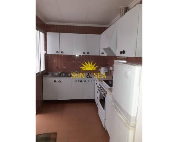 3 makuuhuone Huoneisto vuokrattavana paikassa Gaspar Perelló, Torrevieja - 800 € (Ref: 7933385)