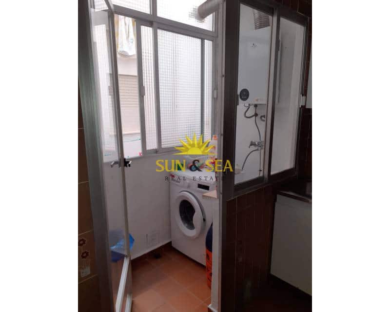 3 makuuhuone Huoneisto vuokrattavana paikassa La Mata - 800 € (Ref: 7933385)