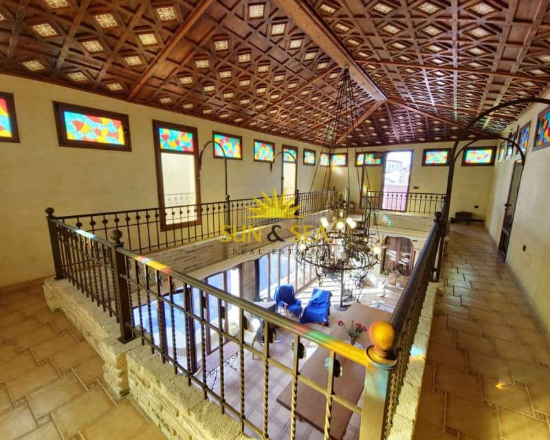 4 quarto Moradia para venda em San Miguel de Salinas com piscina - 990 000 € (Ref: 7951025)