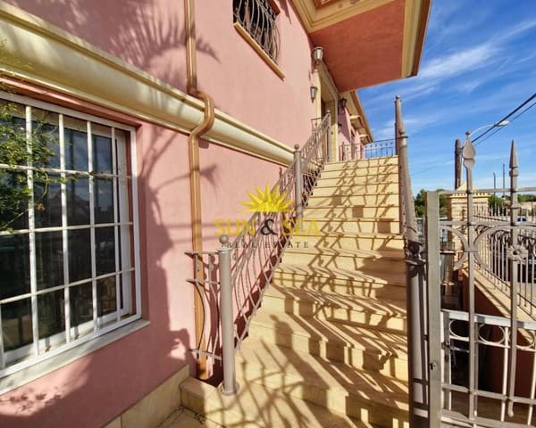 4 quarto Moradia para venda em San Miguel de Salinas com piscina - 990 000 € (Ref: 7951025)