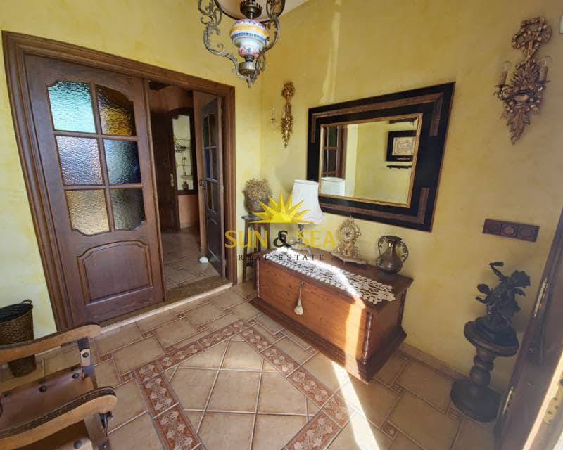 4 quarto Moradia para venda em San Miguel de Salinas com piscina - 990 000 € (Ref: 7951025)