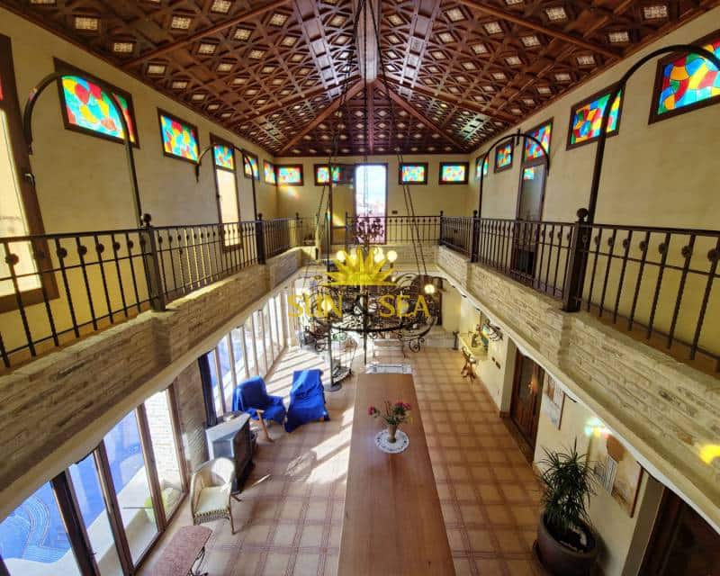 4 quarto Moradia para venda em San Miguel de Salinas com piscina - 990 000 € (Ref: 7951025)