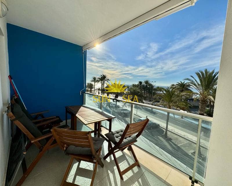 2 chambre Appartement à vendre à La Manga del Mar Menor avec piscine garage - 183 000 € (Ref: 7976336)