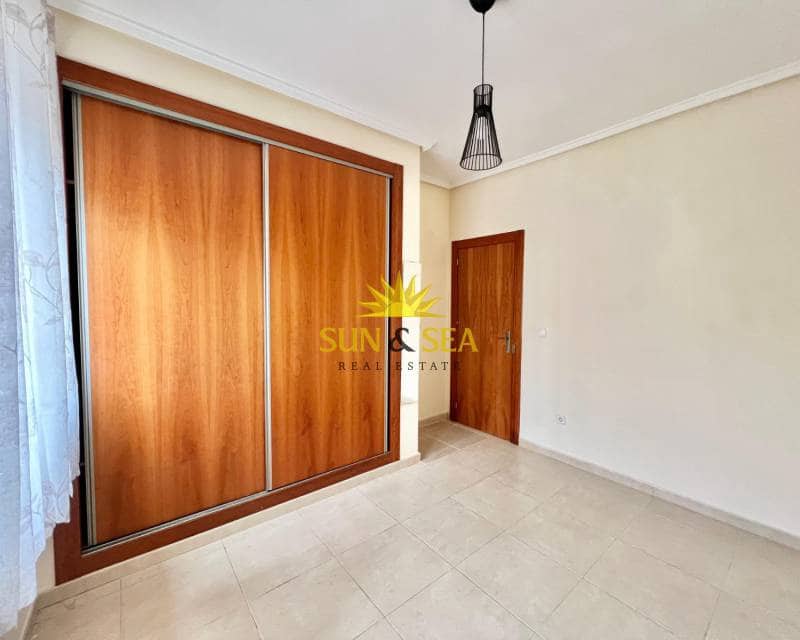 3 soveværelse Villa til leje i Ciudad Quesada med garage - € 1.500 (Ref: 7980677)