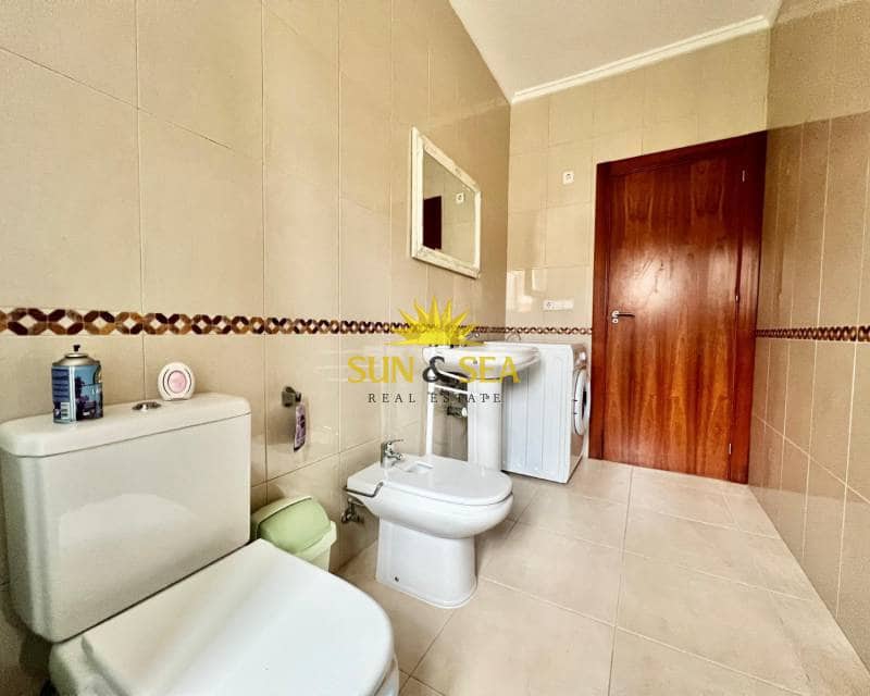 3 soveværelse Villa til leje i Ciudad Quesada med garage - € 1.500 (Ref: 7980677)