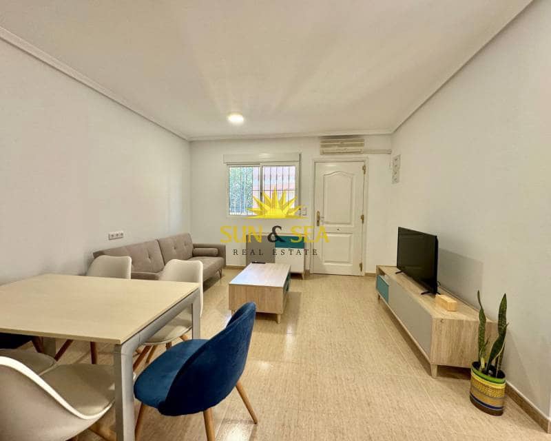 2 slaapkamer Huis te huur in Algorfa met garage - € 750 (Ref: 7983760)