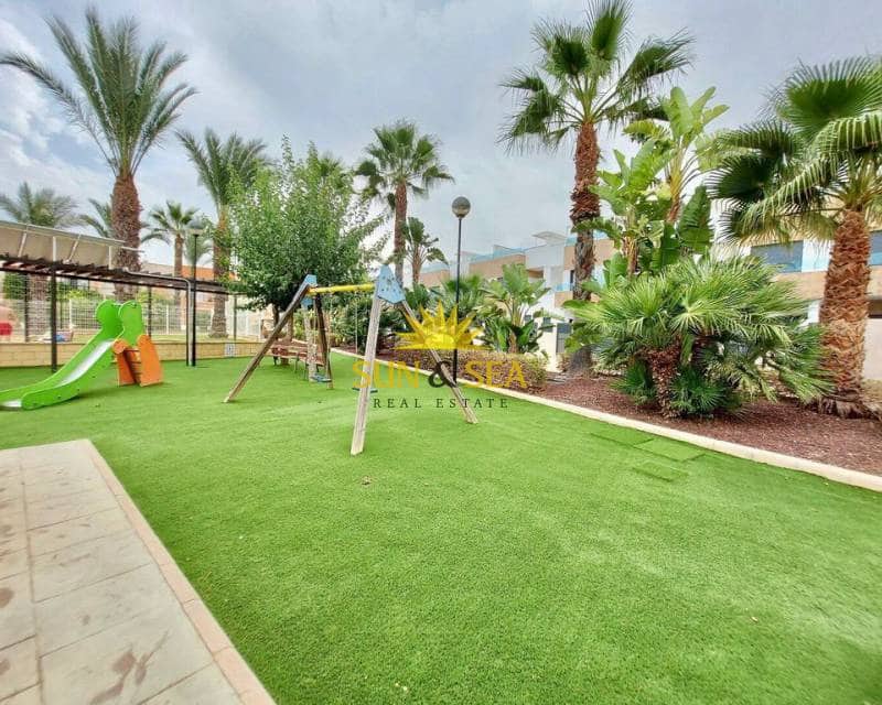 2 sypialnia Apartament do wynajęcia w Playa Flamenca z basenem garażem - 1 100 € (Ref: 7986459)