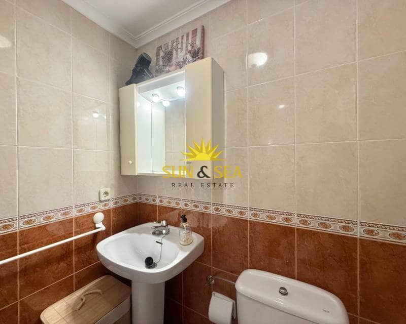 2 bedroom Apartment for rent in Guardamar del Segura - € 850 (Ref: 7989773)