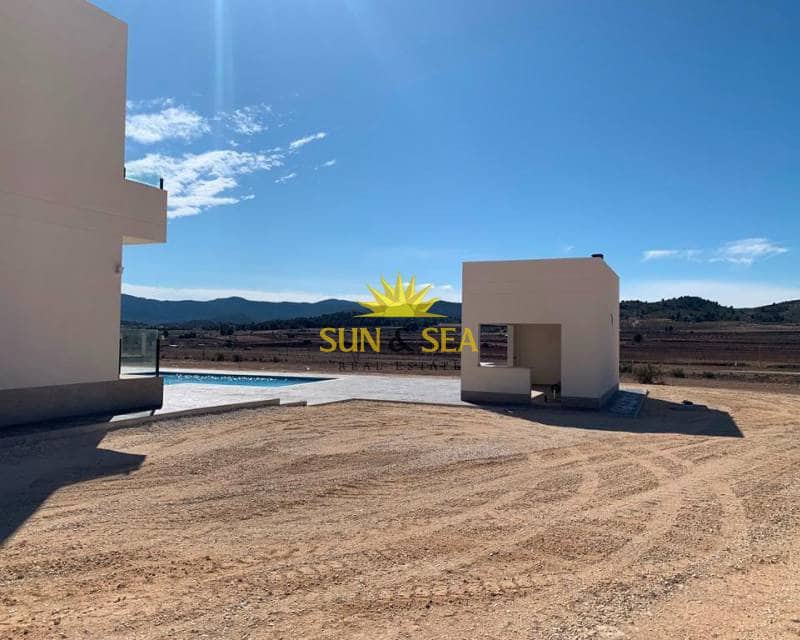 4 Zimmer Villa zu verkaufen in Pinoso mit Pool - 518.000 € (Ref: 7992210)