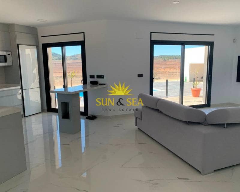 4 Zimmer Villa zu verkaufen in Pinoso mit Pool - 518.000 € (Ref: 7992210)