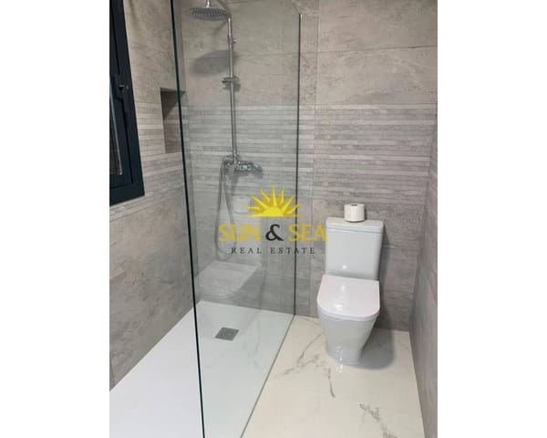 4 Zimmer Villa zu verkaufen in Pinoso mit Pool - 518.000 € (Ref: 7992210)