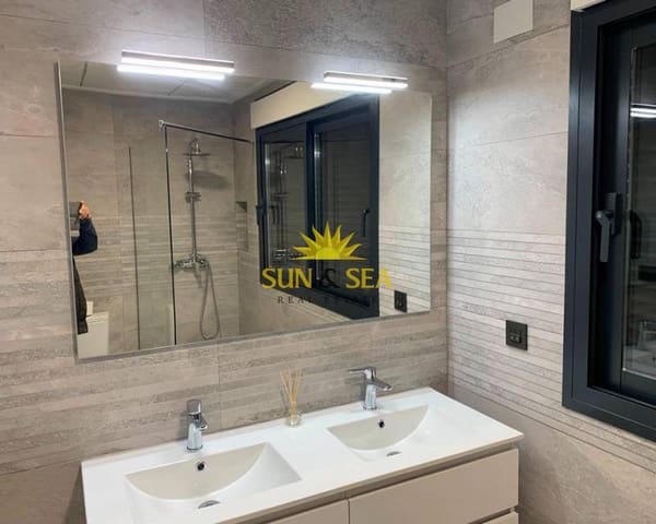 4 Zimmer Villa zu verkaufen in Pinoso mit Pool - 518.000 € (Ref: 7992210)