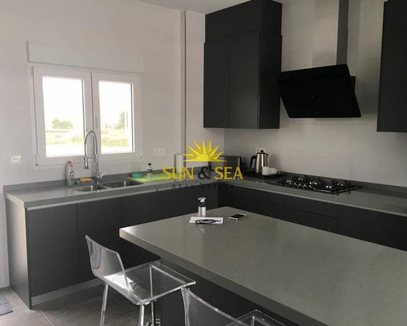 3 soveværelse Villa til salg i Pinoso med swimmingpool - € 398.000 (Ref: 7992211)