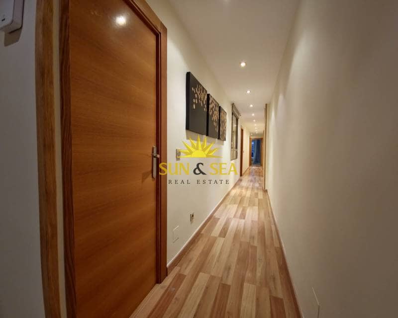 3 camera da letto Appartamento da affittare in Torrevieja - 1.200 € (Rif: 8002959)